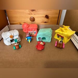 Set of 4 McDonald’s Flinstones the movie happy meal toys 1994